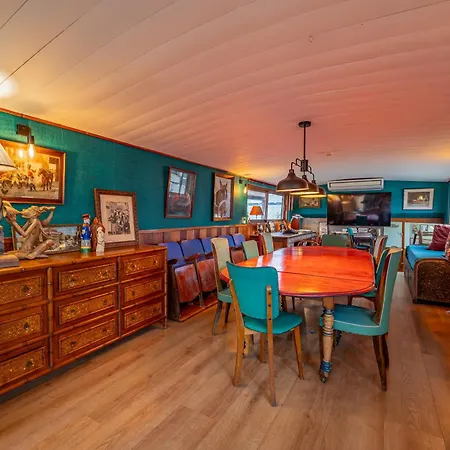 Bateau-hôtel La Petite Annick