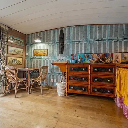 Superbe Peniche En Centre Tekne