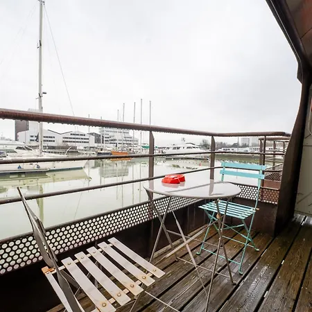 Superbe Peniche En Centre