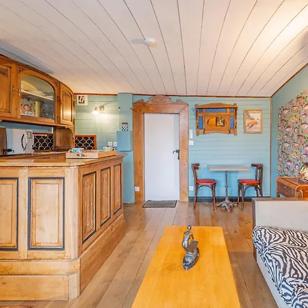 Tekne Superbe Peniche En Centre 2*