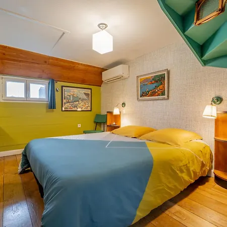 Tekne Superbe Peniche En Centre Bordeaux