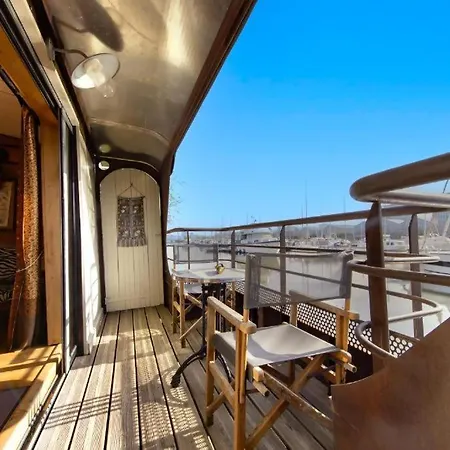 La Petite Annick Bateau-hôtel 2*