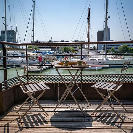 Superbe Peniche En Centre Bordeaux
