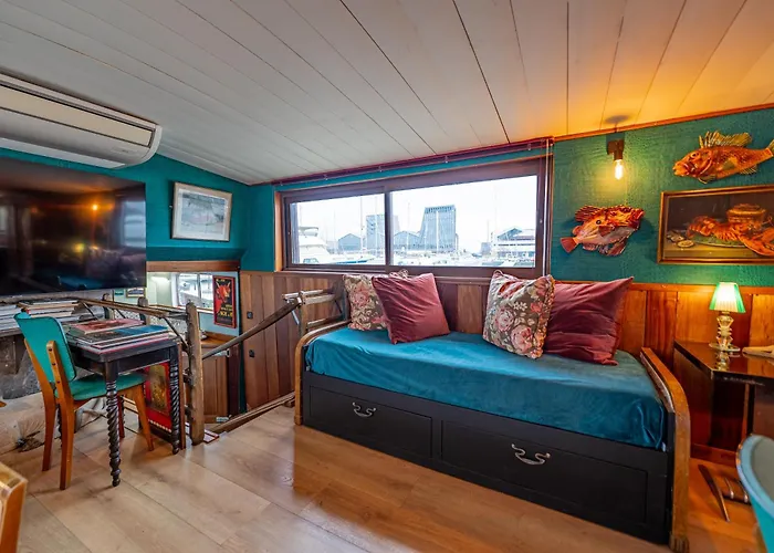 Superbe Peniche En Centre Bordeaux