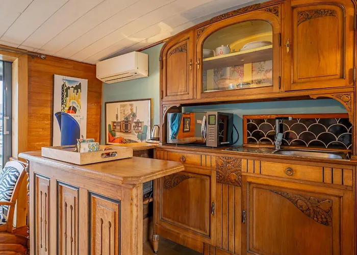 Superbe Peniche En Centre 2*