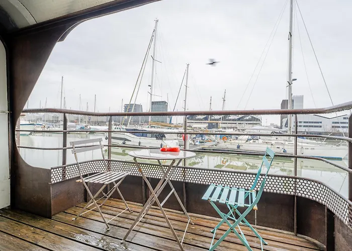 La Petite Annick Hotel en barco