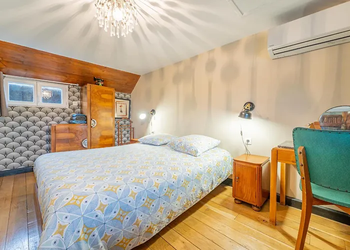 Superbe Peniche En Centre