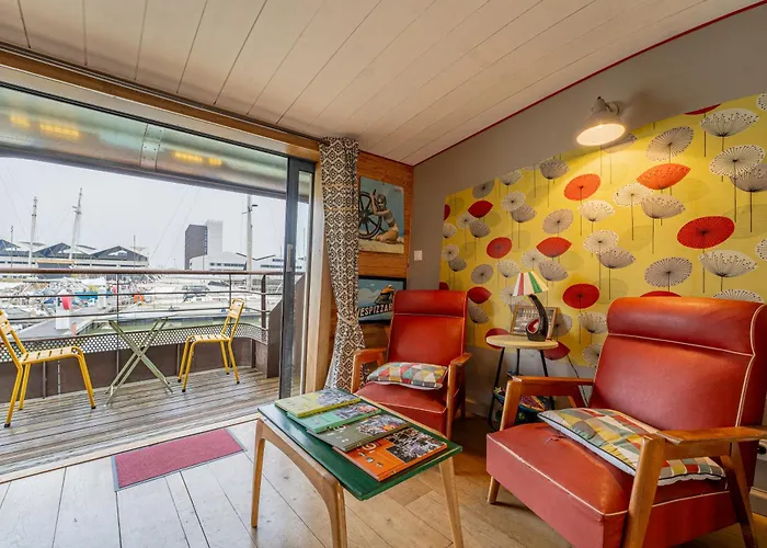 Superbe Peniche En Centre 2*