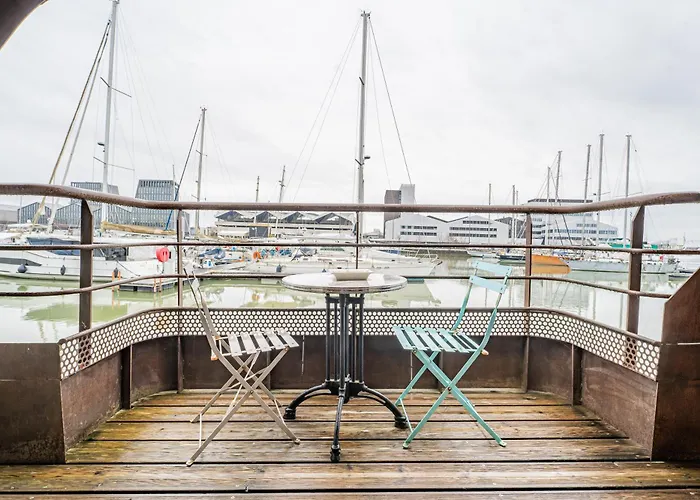 Superbe Peniche En Centre 2*