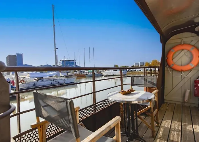 La Petite Annick Hotel en barco Burdeos