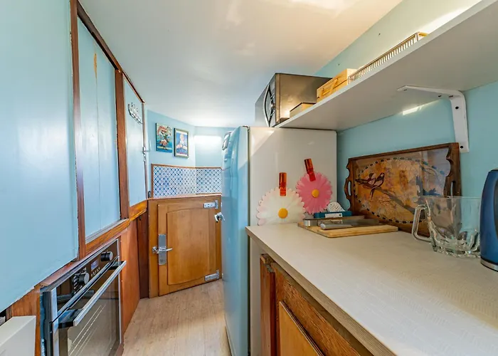 Ботель Superbe Peniche En Centre 2*