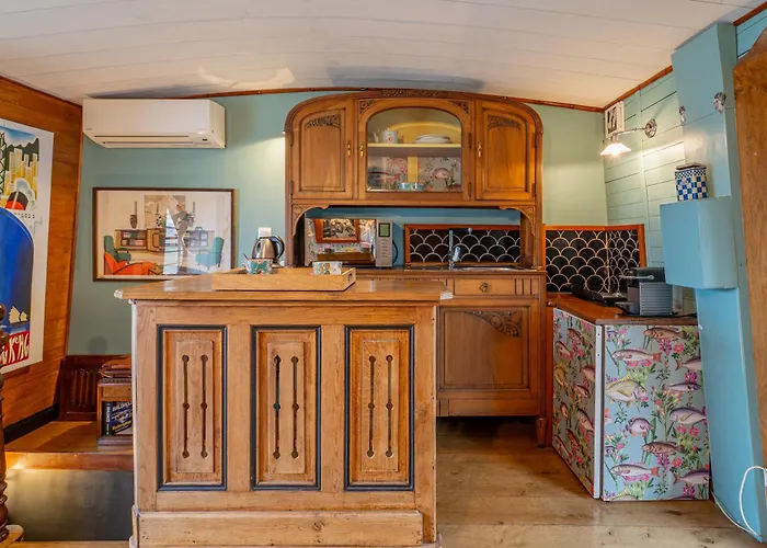 Superbe Peniche En Centre