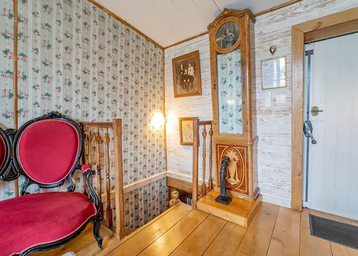 Superbe Peniche En Centre Ботель 2*