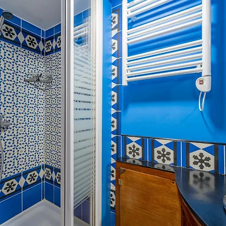 Superbe Peniche En Centre Bordeaux